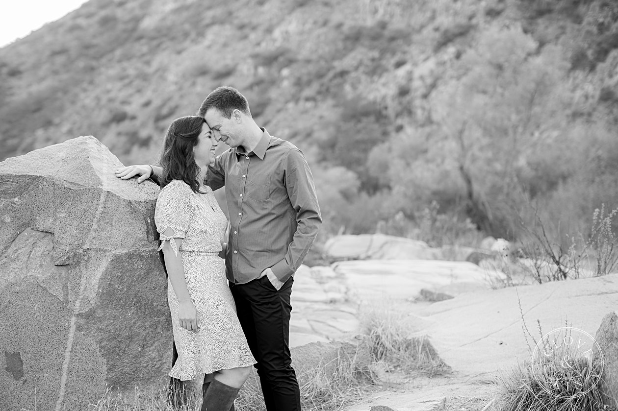 Mission Trails Engagement, outdoor engagement session, hiking trails photoshoot, san diego engagement, san diego mission trails, mission trails photoshoot, mission trails regional park engagement session